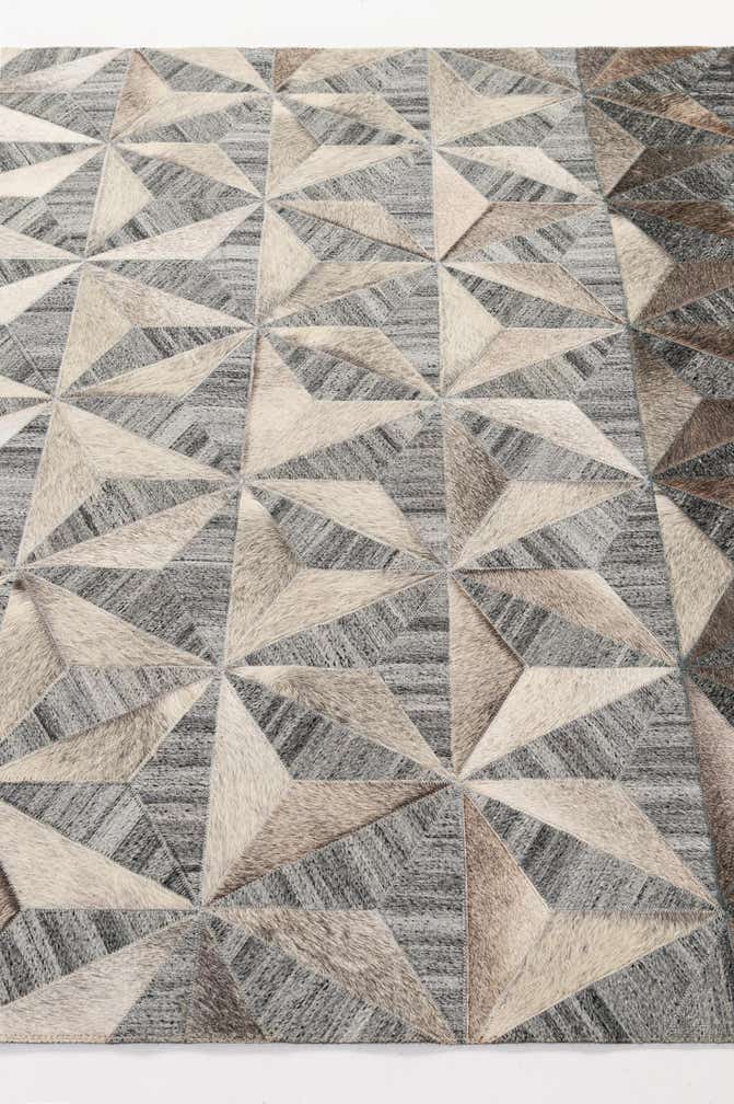 5' x 7' 9 Cowhide - Patchwork Rug