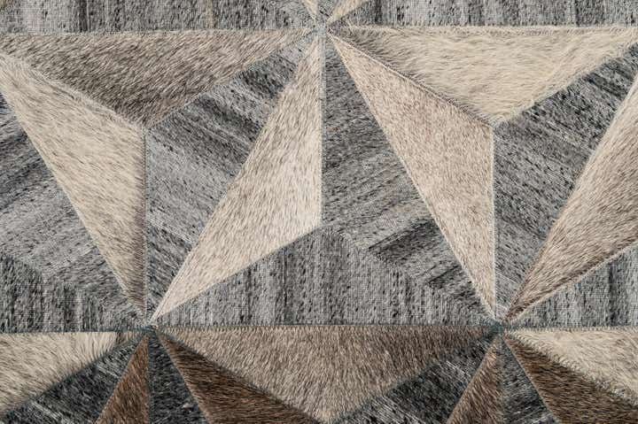 5' x 7' 9 Cowhide - Patchwork Rug