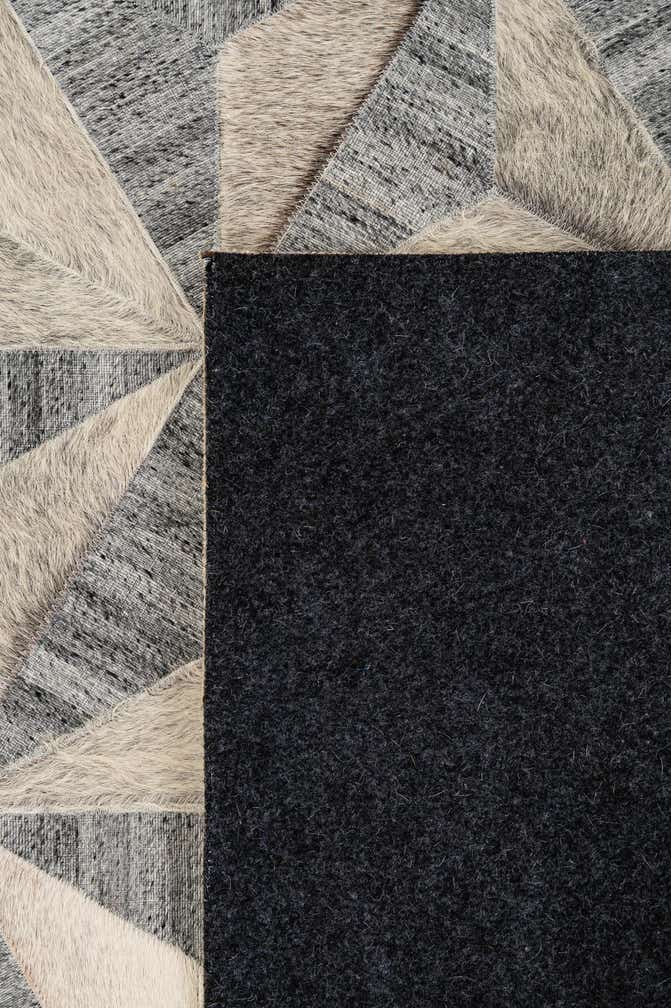 5' x 7' 9 Cowhide - Patchwork Rug