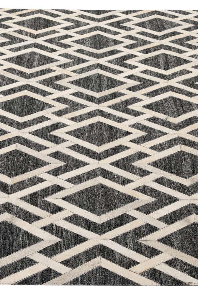 5' 1 x 7' 11 Cowhide - Patchwork Rug