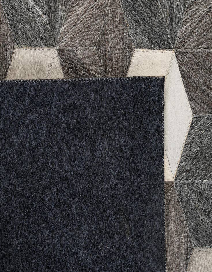 Detail image of 5' 3 x 8' Cowhide - Patchwork Rug