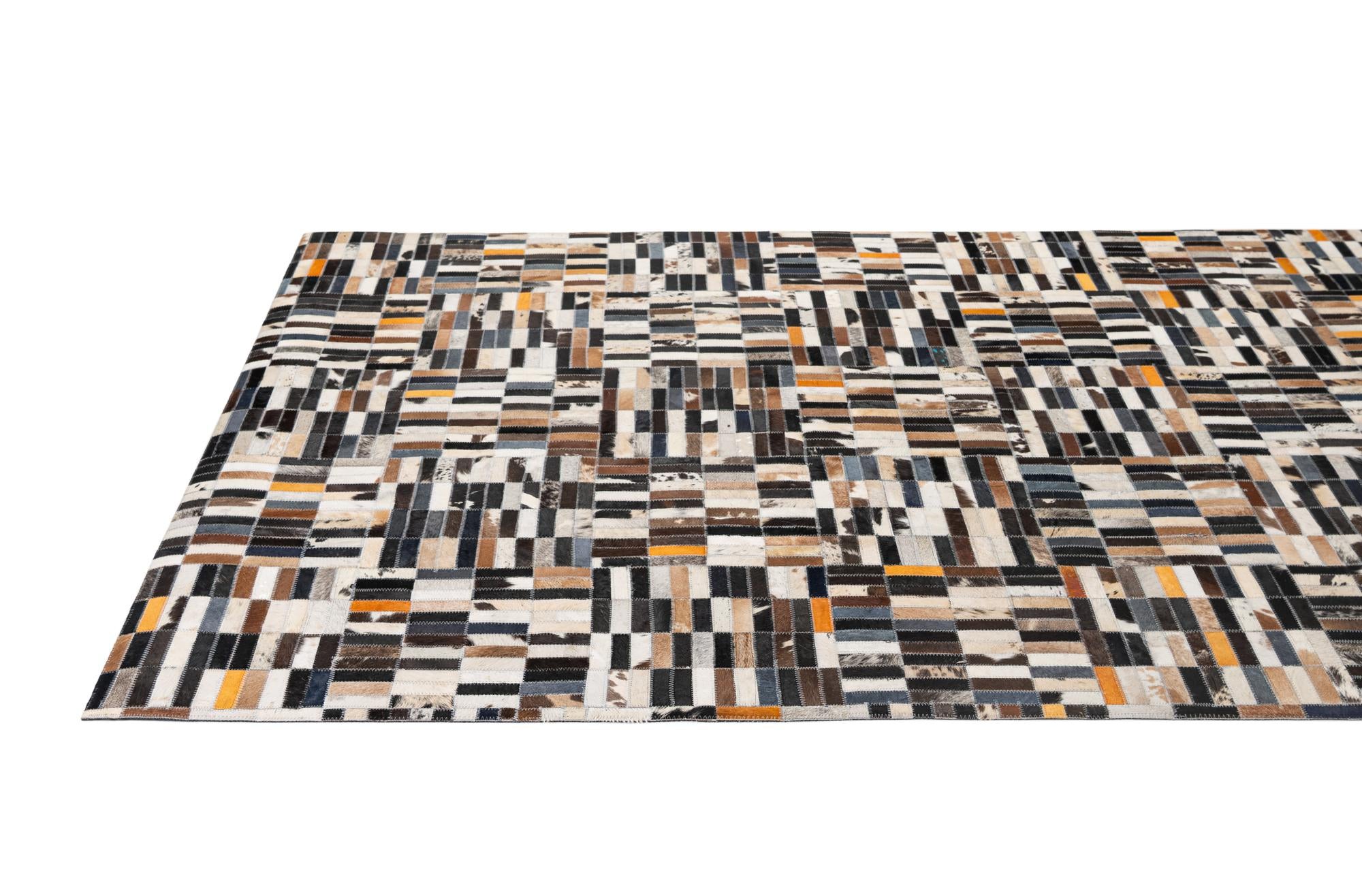 5' 1 x 7' Cowhide - Patchwork Rug