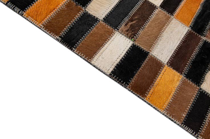 Detail image of 5' 2 x 8' 1 Cowhide - Patchwork Rug