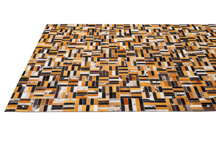Detail image of 5' x 7' 11 Cowhide - Patchwork Rug