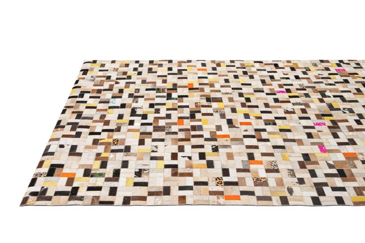 Detail image of 5' 3 x 8' Cowhide - Patchwork Rug
