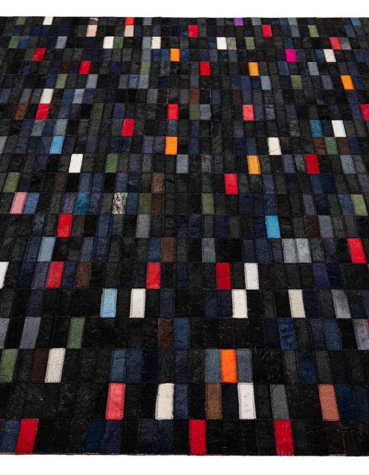 Detail image of 5' 2 x 7' 11 Cowhide - Patchwork Rug