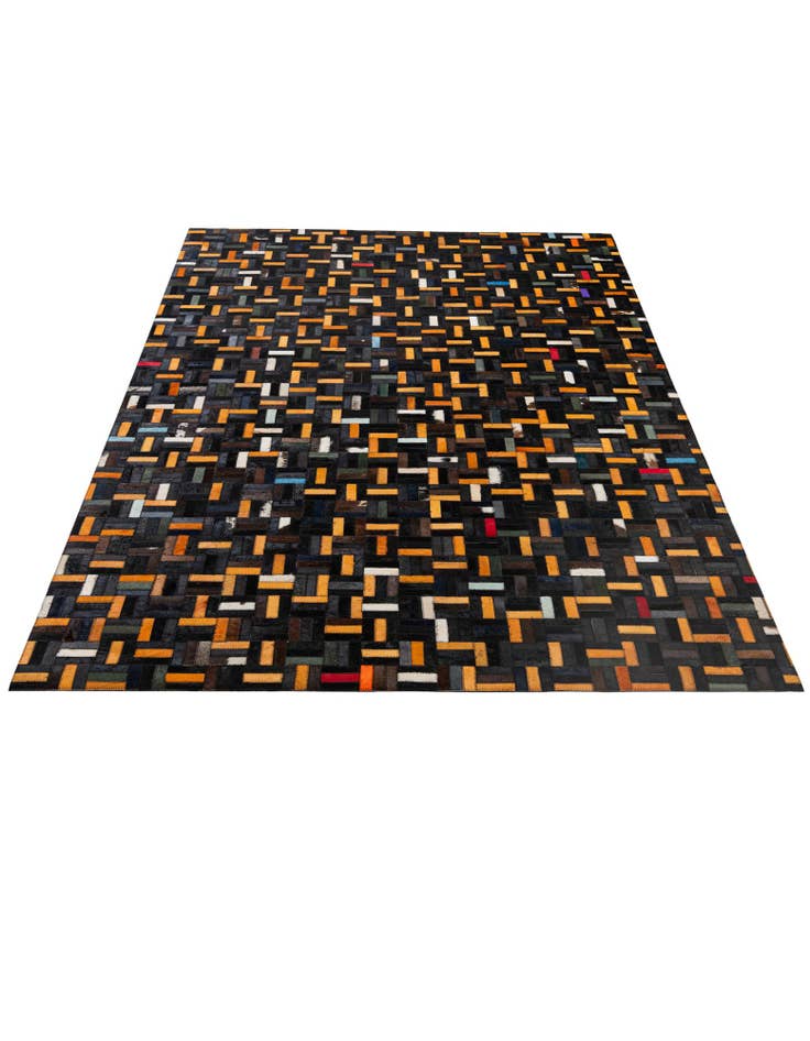 Detail image of 5' 1 x 8' Cowhide - Patchwork Rug