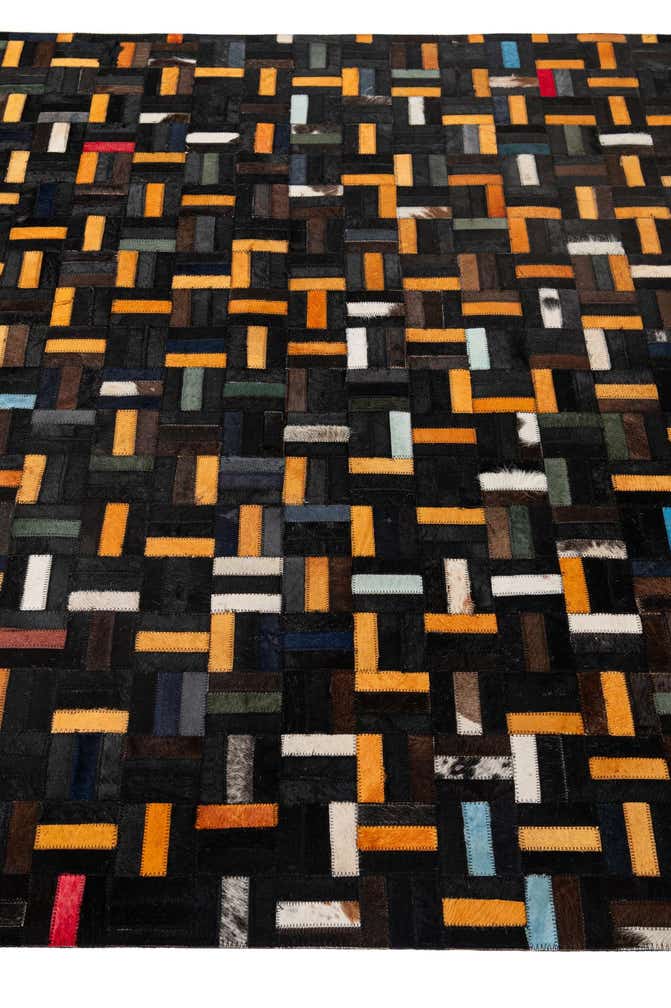 5' 1 x 8' Cowhide - Patchwork Rug