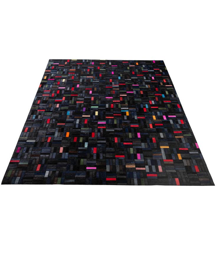 Detail image of 5' 1 x 8' Cowhide - Patchwork Rug