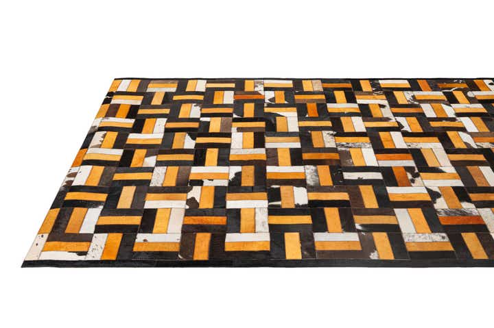 5' 1 x 8' Cowhide - Patchwork Rug