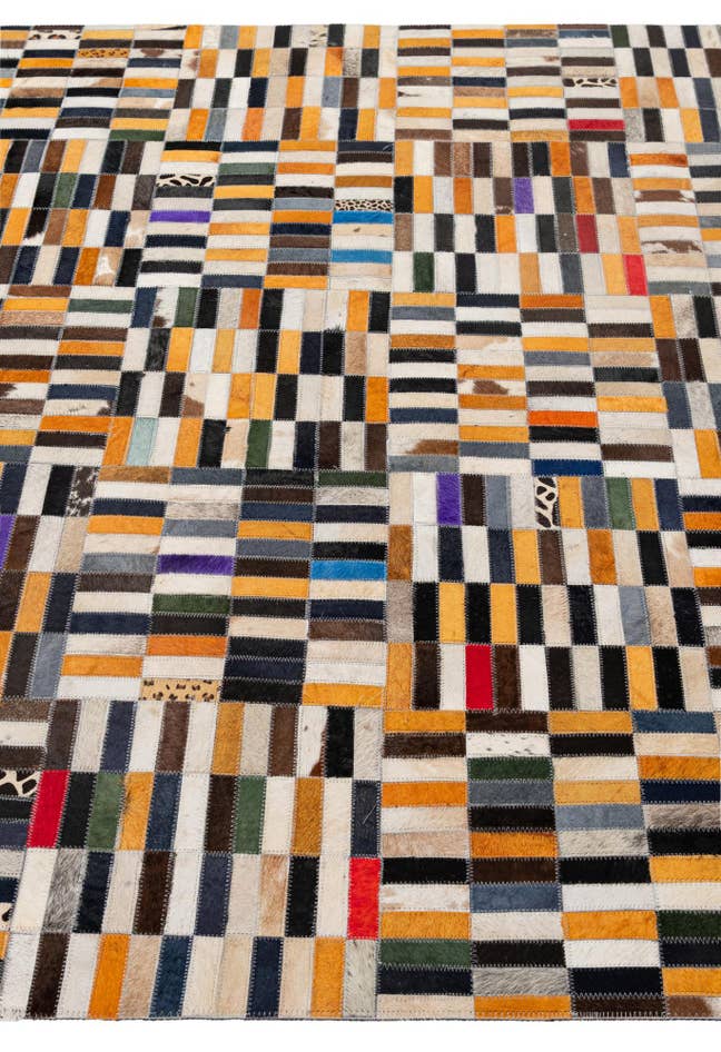 Detail image of 4' 11 x 7' 11 Cowhide - Patchwork Rug