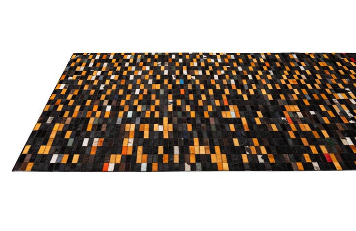 Detail image of 5' 1 x 7' 11 Cowhide - Patchwork Rug