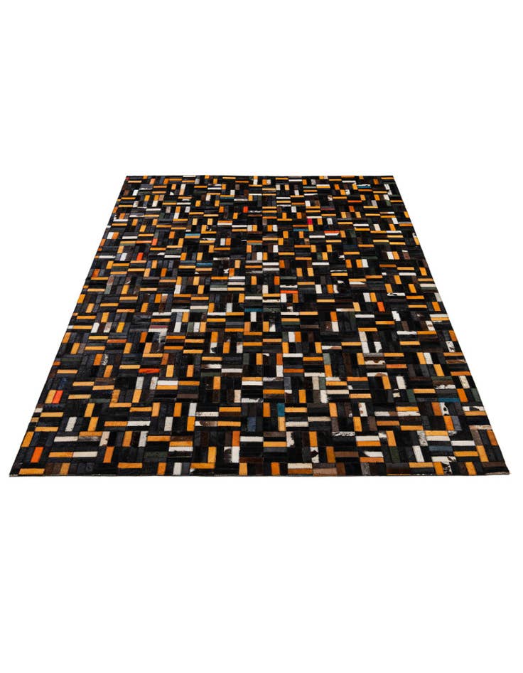 Detail image of 5' 1 x 8' Cowhide - Patchwork Rug