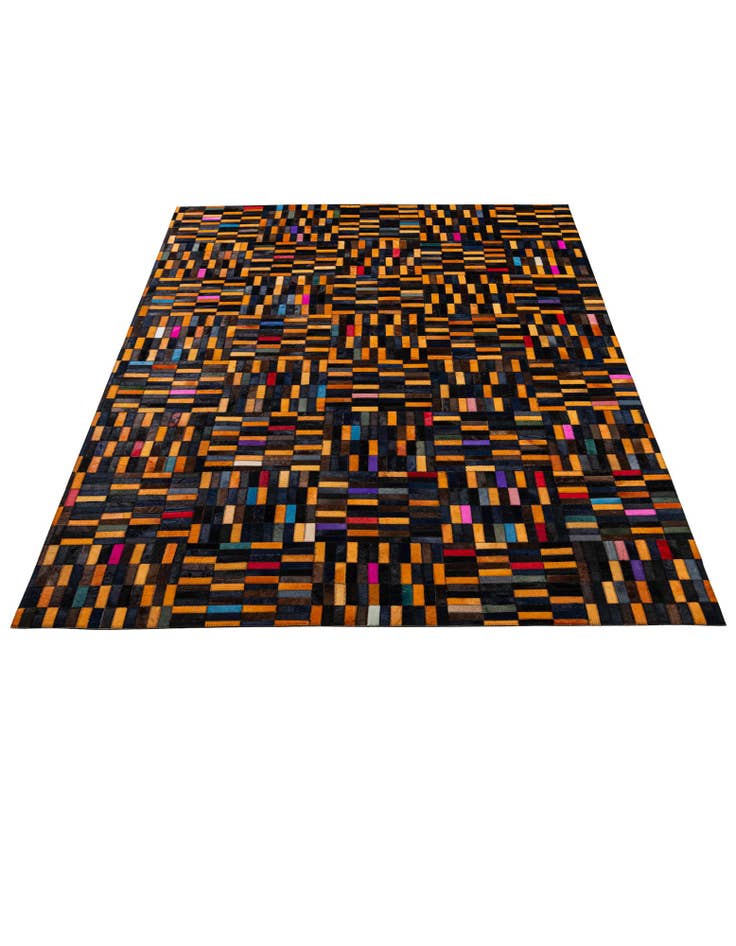 Detail image of 5' 1 x 8' 1 Cowhide - Patchwork Rug