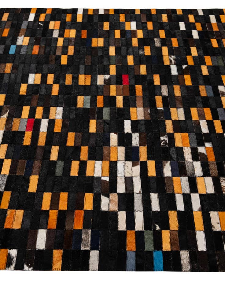Detail image of 5' 3 x 8' Cowhide - Patchwork Rug