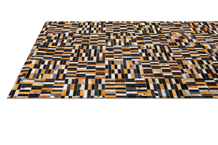 Detail image of 5' 1 x 8' 2 Cowhide - Patchwork Rug