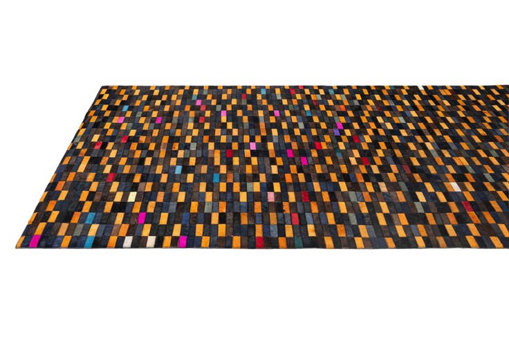 Detail image of 5' 2 x 7' 11 Cowhide - Patchwork Rug