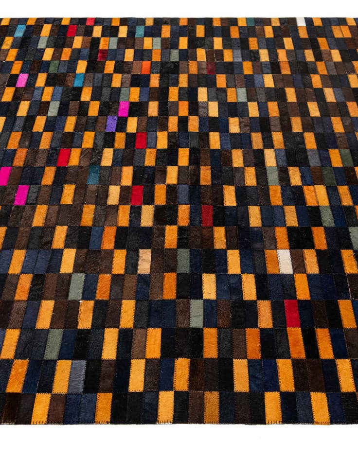 Detail image of 5' 2 x 7' 11 Cowhide - Patchwork Rug