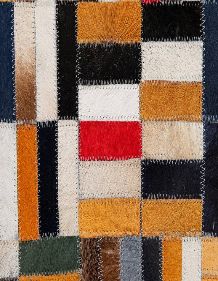 Detail image of 5' 2 x 8' 1 Cowhide - Patchwork Rug