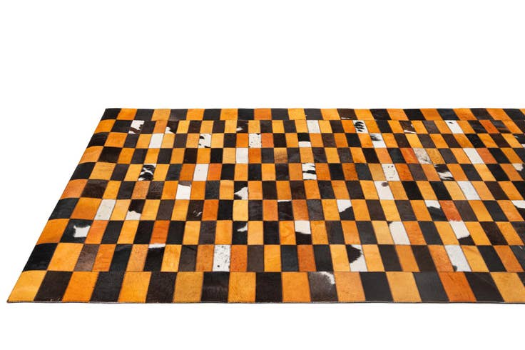 Detail image of 5' 1 x 7' 11 Cowhide - Patchwork Rug