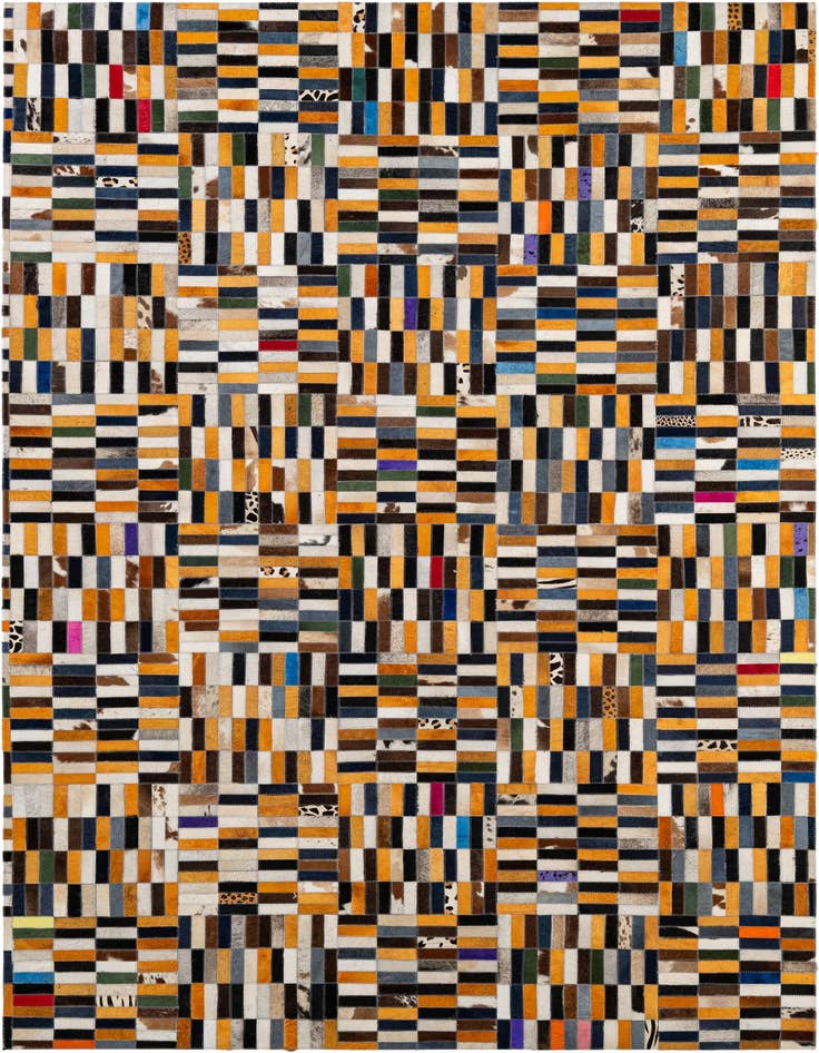 Detail image of 5' 1 x 7' 10 Cowhide - Patchwork Rug