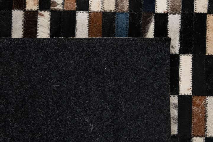 5' 2 x 8' Cowhide - Patchwork Rug