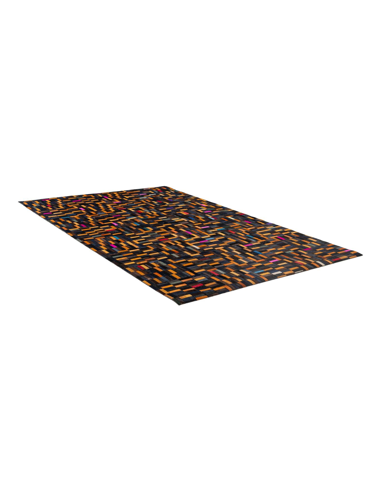 5' 1 x 8' Cowhide - Patchwork Rug