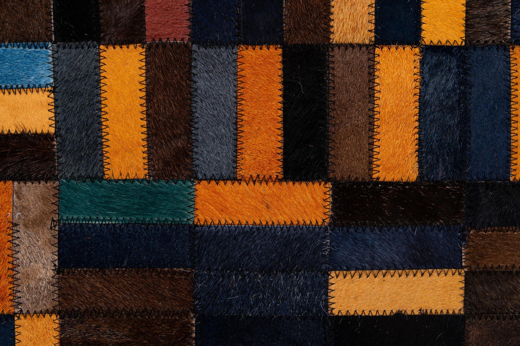 5' 1 x 8' Cowhide - Patchwork Rug