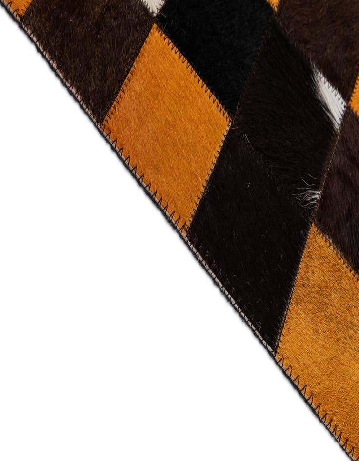 Detail image of 5' 2 x 8' Cowhide - Patchwork Rug