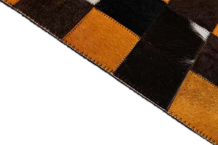 5' 2 x 8' Cowhide - Patchwork Rug