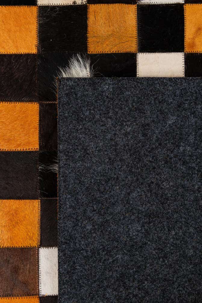 5' 2 x 8' Cowhide - Patchwork Rug