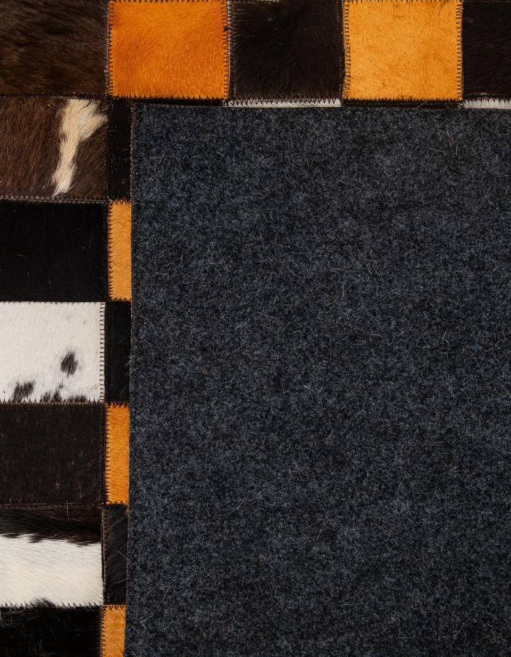 Detail image of 5' 2 x 8' Cowhide - Patchwork Rug