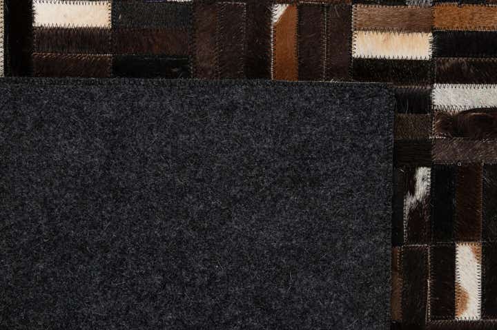 5' 1 x 8' Cowhide - Patchwork Rug