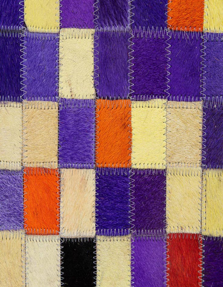 Detail image of 5' 2 x 8' Cowhide - Patchwork Rug