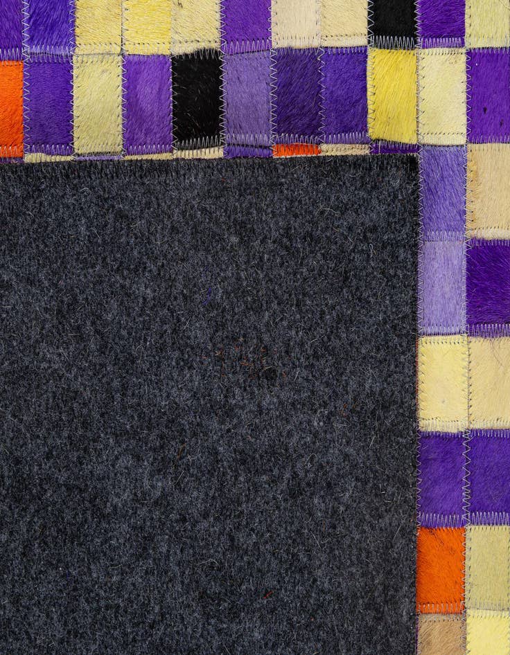 Detail image of 5' 2 x 8' Cowhide - Patchwork Rug