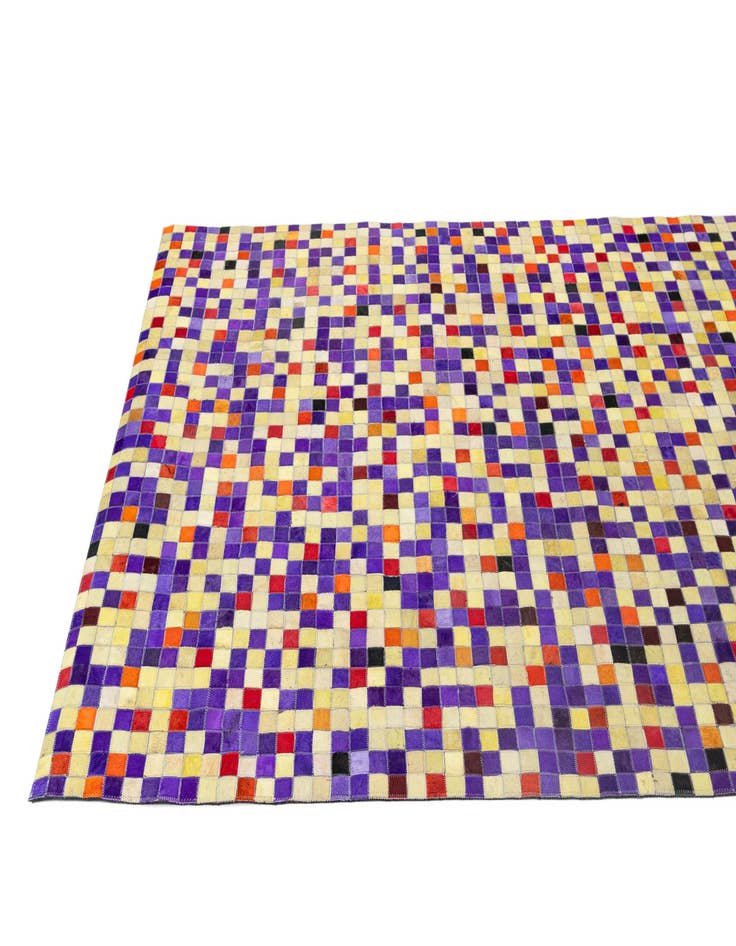 Detail image of 5' 1 x 7' 11 Cowhide - Patchwork Rug