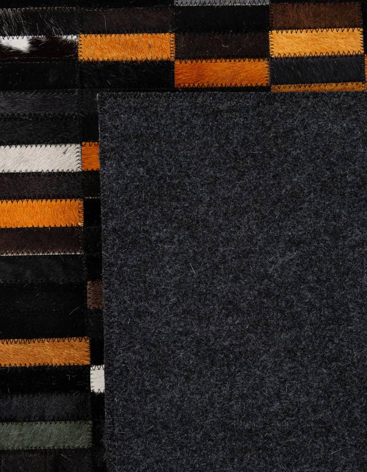 Detail image of 5' 2 x 7' 11 Cowhide - Patchwork Rug