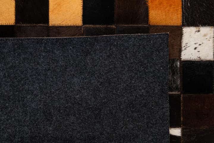 5' 2 x 8' Cowhide - Patchwork Rug
