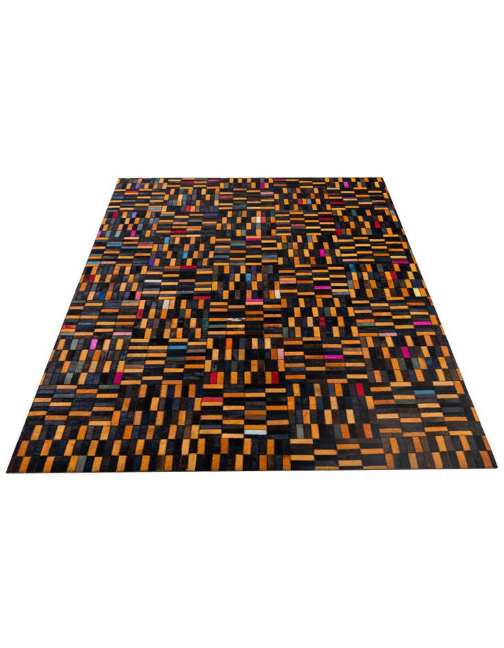 Detail image of 5' 1 x 7' 11 Cowhide - Patchwork Rug