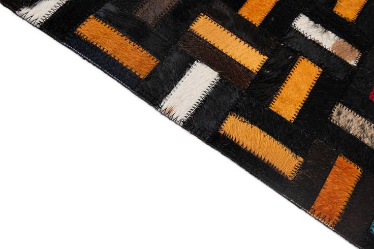 Detail image of 4' 11 x 7' 10 Cowhide - Patchwork Rug
