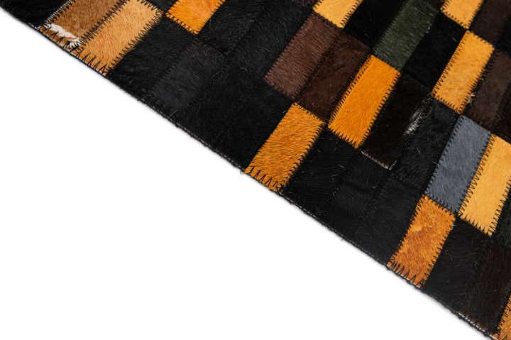 5' 2 x 8' Cowhide - Patchwork Rug