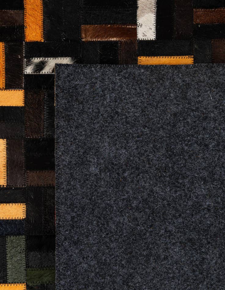 Detail image of 5' 1 x 8' 1 Cowhide - Patchwork Rug