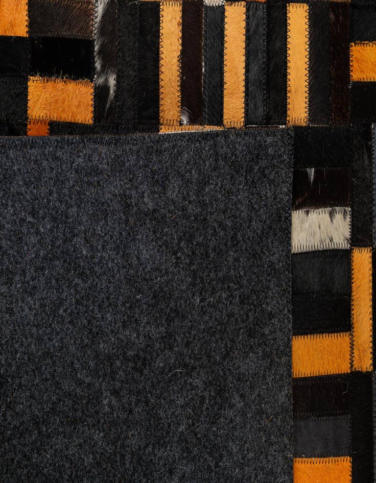 Detail image of 5' x 8' Cowhide - Patchwork Rug
