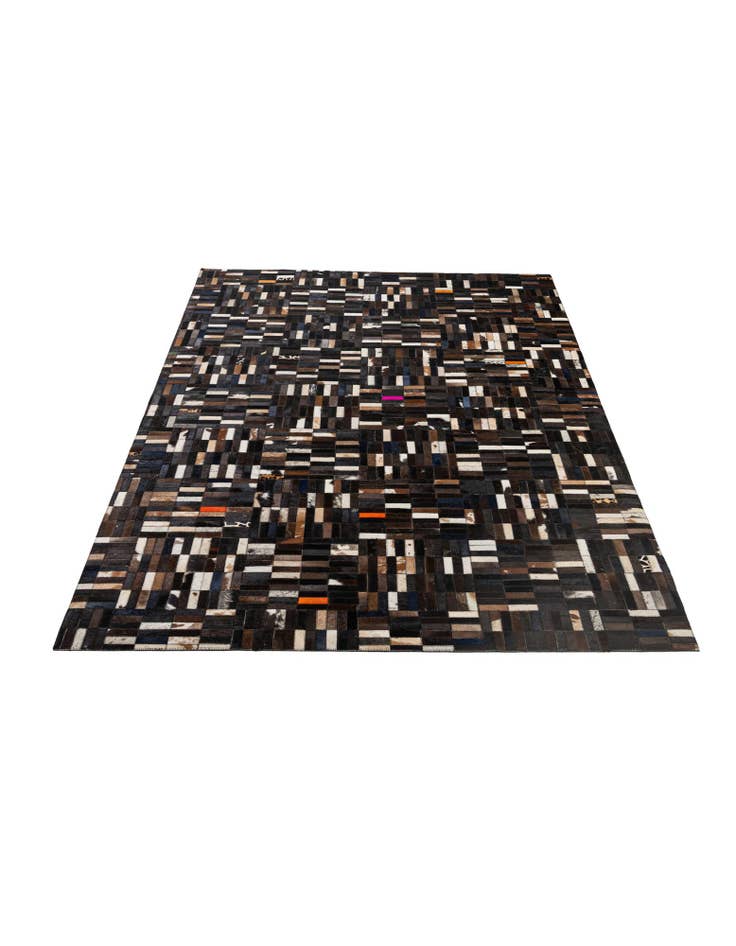 Detail image of 5' 1 x 8' Cowhide - Patchwork Rug