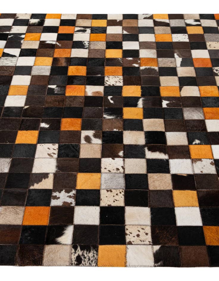 Detail image of 5' 2 x 8' Cowhide - Patchwork Rug