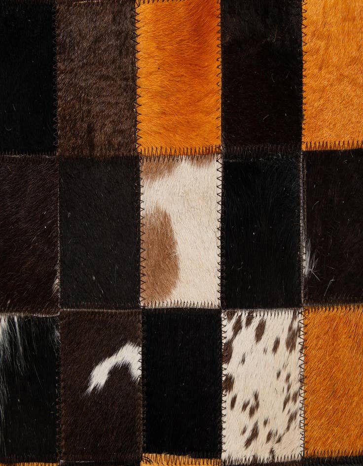 Detail image of 5' 2 x 8' Cowhide - Patchwork Rug