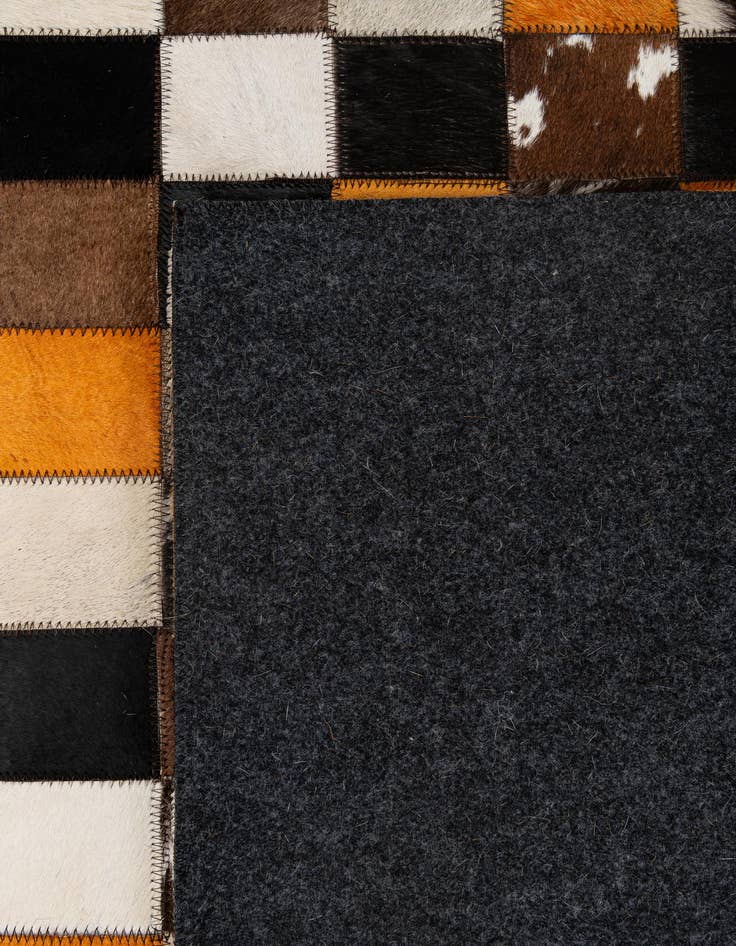 Detail image of 5' 2 x 8' Cowhide - Patchwork Rug