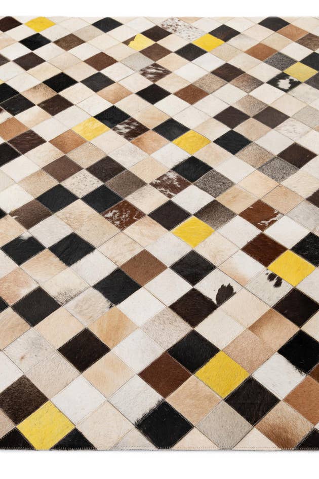 Detail image of 5' 1 x 7' 10 Cowhide - Patchwork Rug