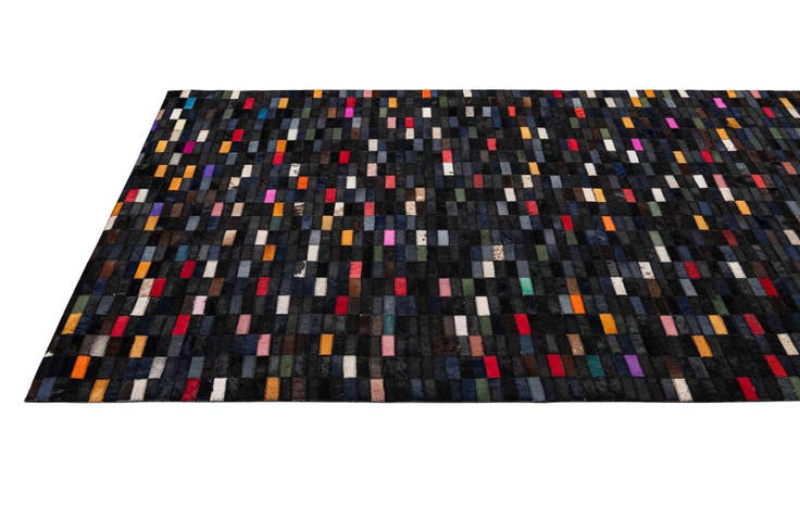 Detail image of 5' 2 x 7' 11 Cowhide - Patchwork Rug