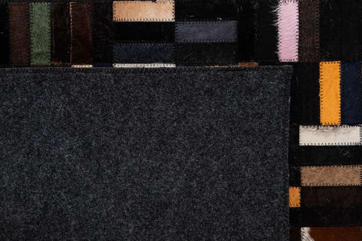 5' 1 x 8' Cowhide - Patchwork Rug